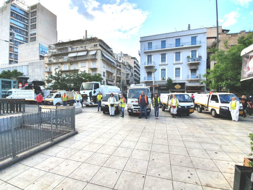 Δήμος Αθηναίων: Δράσεις καθαριότητας και αποκατάστασης στην Πλατεία Βικτωρίας