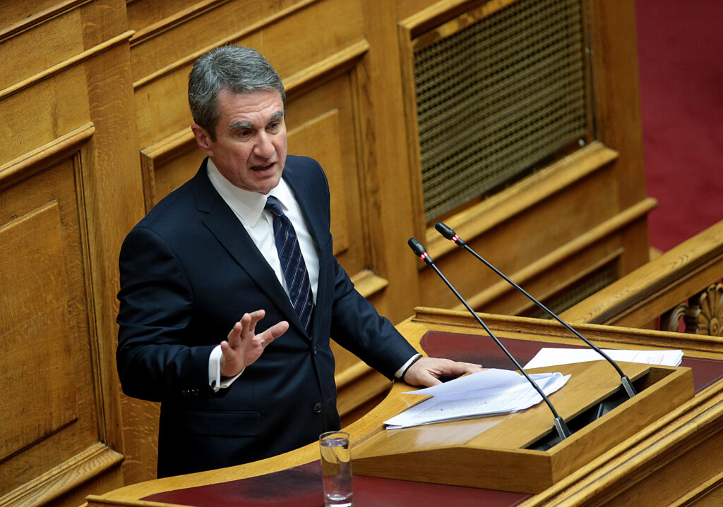Μήνυση του Ανδρέα Λοβέρδου κατά της Ελένης Τουλουπάκη για κατάχρηση εξουσίας