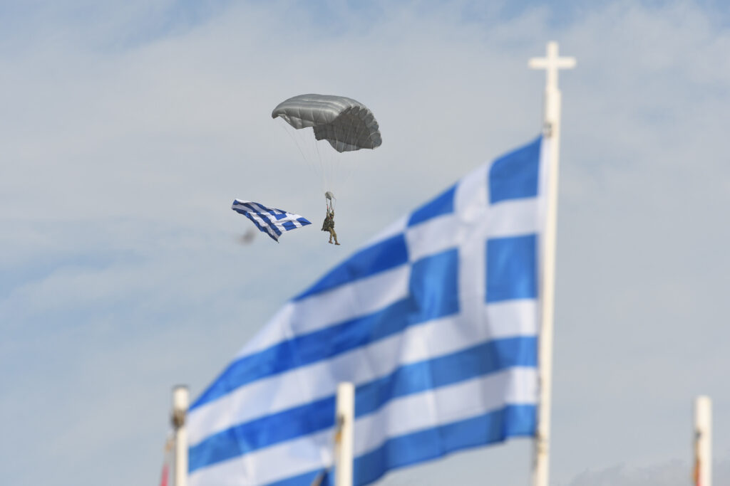 Κυρ. Μητσοτάκης: «Οι Ένοπλες Δυνάμεις και όλοι οι Έλληνες θρηνούν σήμερα ένα παλληκάρι που έπεσε στο καθήκον»