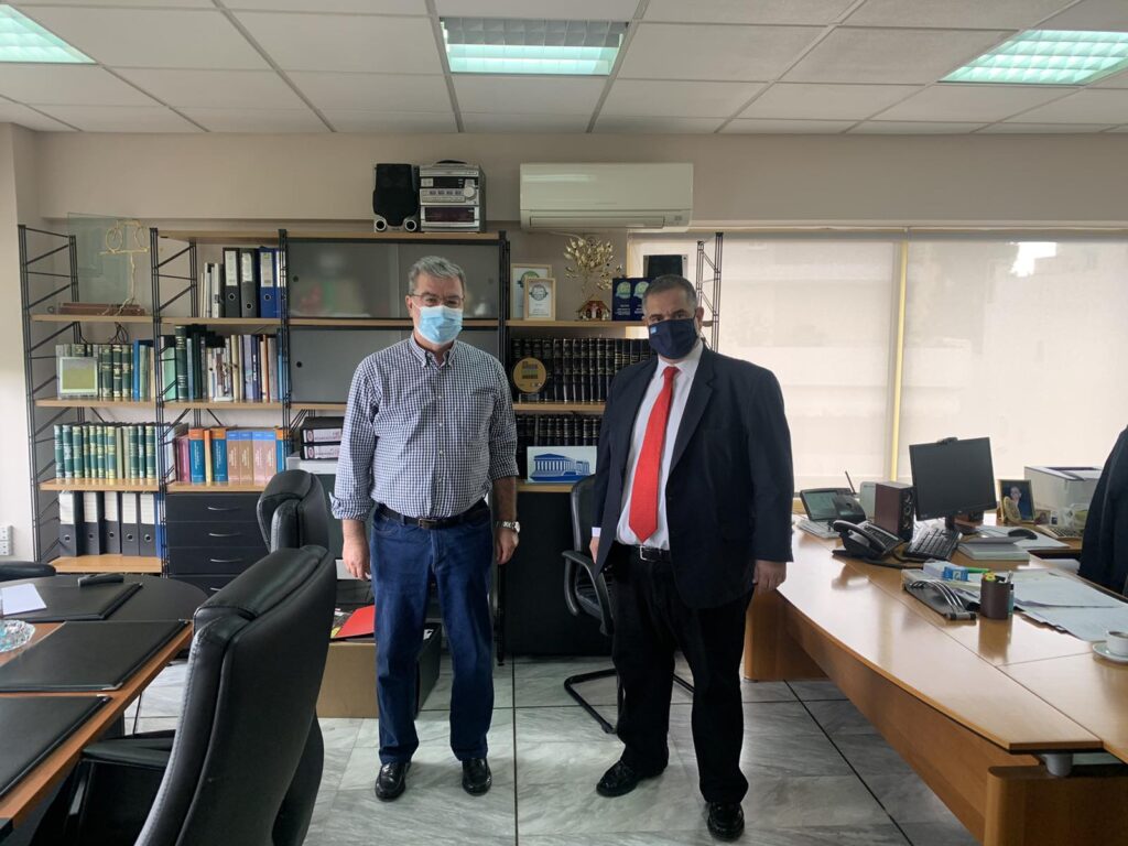 Επίσκεψη του Βουλευτή Νοτίου Τομέα, Βασίλη Σπανάκη, στο γραφείο του Δημάρχου Μοσχάτου-Ταύρου, Ανδρέα Ευθυμίου