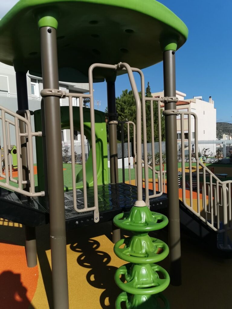 Δήμος Λαυρεωτικής:  Δυο νέες πιστοποιημένες παιδικές χαρές στο δήμο μας.