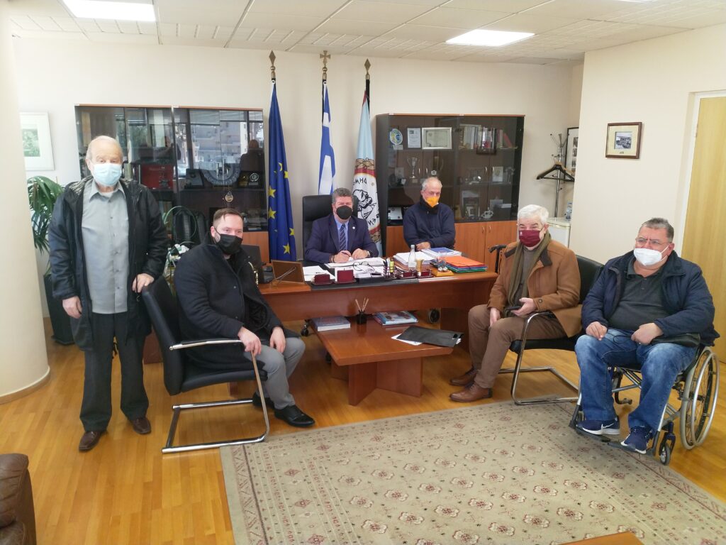 Δήμος Αιγάλεω: Συνάντηση Δημάρχου Γιάννη Γκίκα με εκπροσώπους του Πανελληνίου Συλλόγου Παραπληγικών