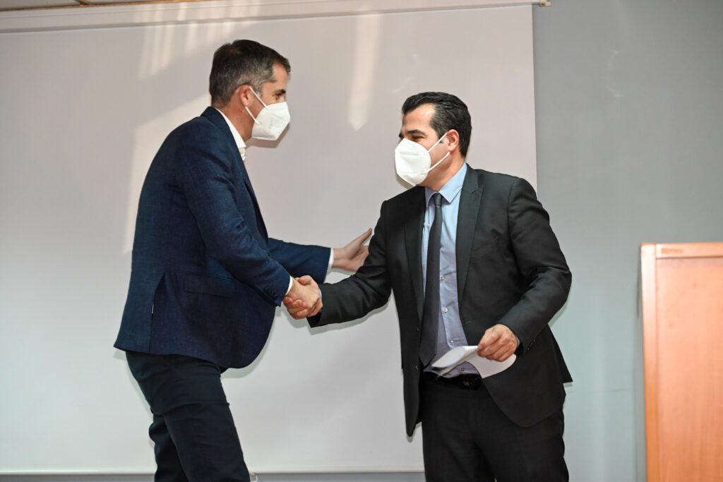 Επίσκεψη Θάνου Πλεύρη και Κώστα Μπακογιάννη στο Νοσοκομείο «ΕΛΠΙΣ»