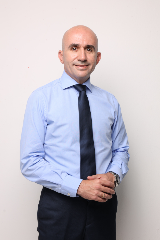 ΛΥΚΟΒΡΥΣΗ – ΠΕΥΚΗ ΜΑΖΙ: Οι νέοι υποψήφιοι και τα πρόσωπα «έκπληξη» στο πλευρό του Γρηγόρη Λέων