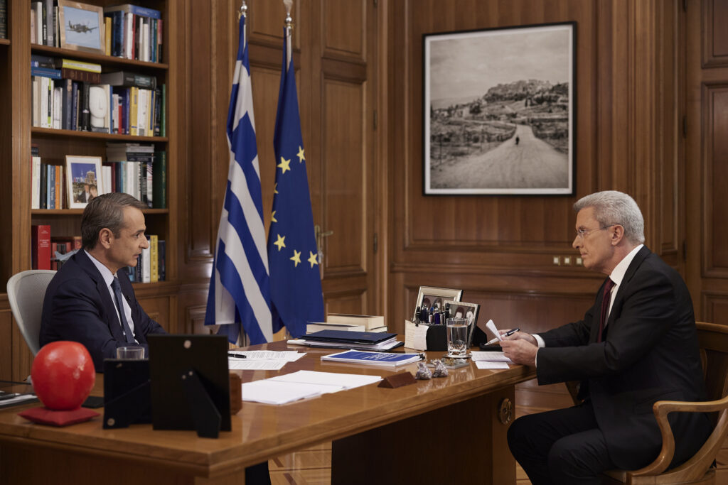 Κυρ. Μητσοτάκης: Οι τιμές κάποια στιγμή θα αποκλιμακωθούν, όμως οι μόνιμες αυξήσεις των εισοδημάτων ήρθαν για να μείνουν