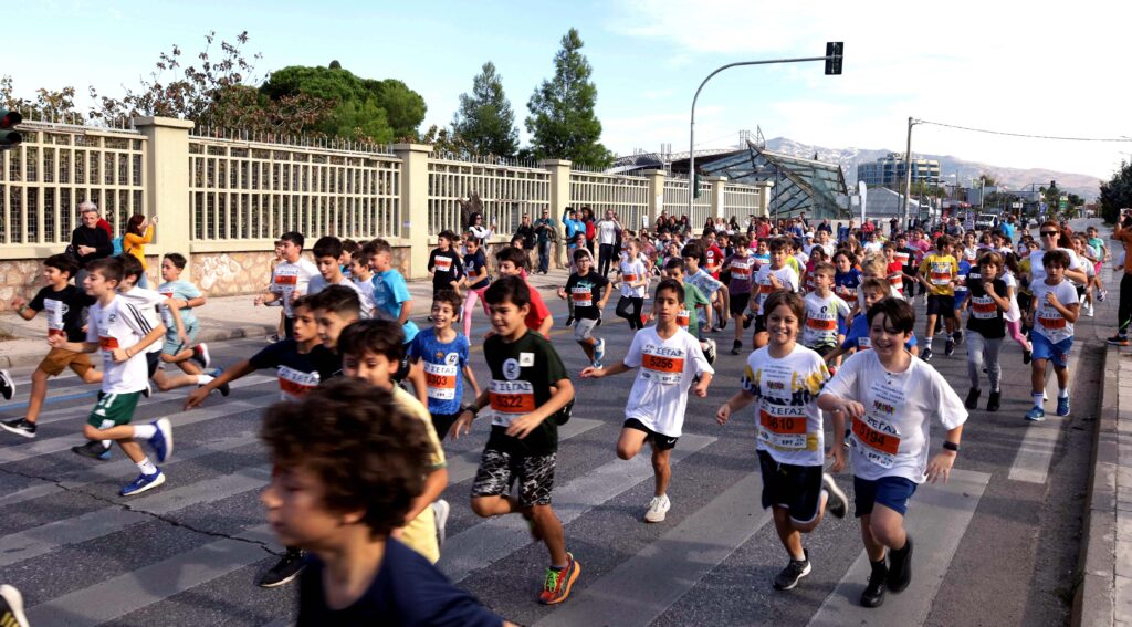 Δήμος Χαλανδρίου: 850 μαθητές και μαθήτριες συμμετείχαν στους αγώνες  δρόμου πάνω στη μαραθώνια διαδρομή