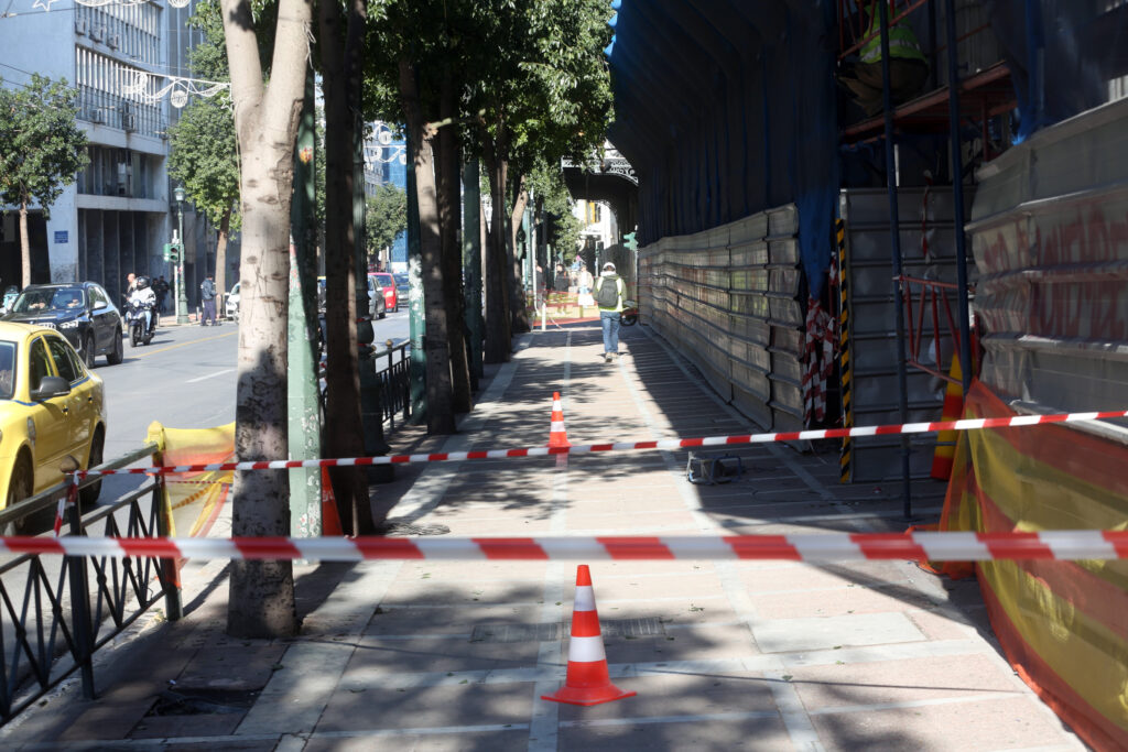 Έκρηξη στο υπουργείο Εργασίας – Τις έρευνες έχει αναλάβει η Αντιτρομοκρατική Υπηρεσία