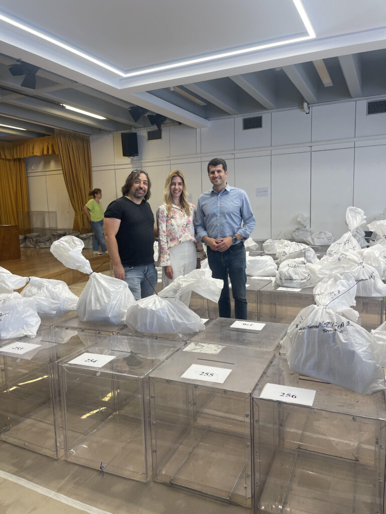 Δήμος Κηφισιάς, Ν. Ερυθραίας, Εκάλης: Ξεκίνησε η διαδικασία παράδοσης του Εκλογικού υλικού