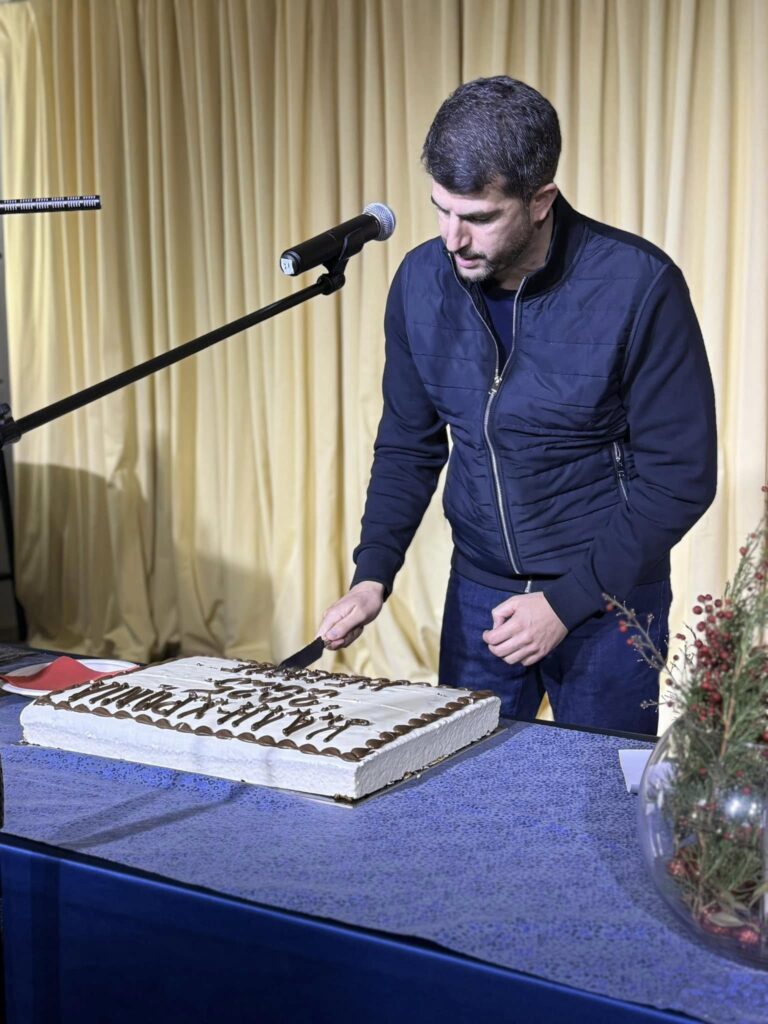Δήμος Κηφισιάς: Πλήθος κόσμου και χαμόγελα στη βασιλόπιτα του Κ.Ε.Μ.Μ.Ε.