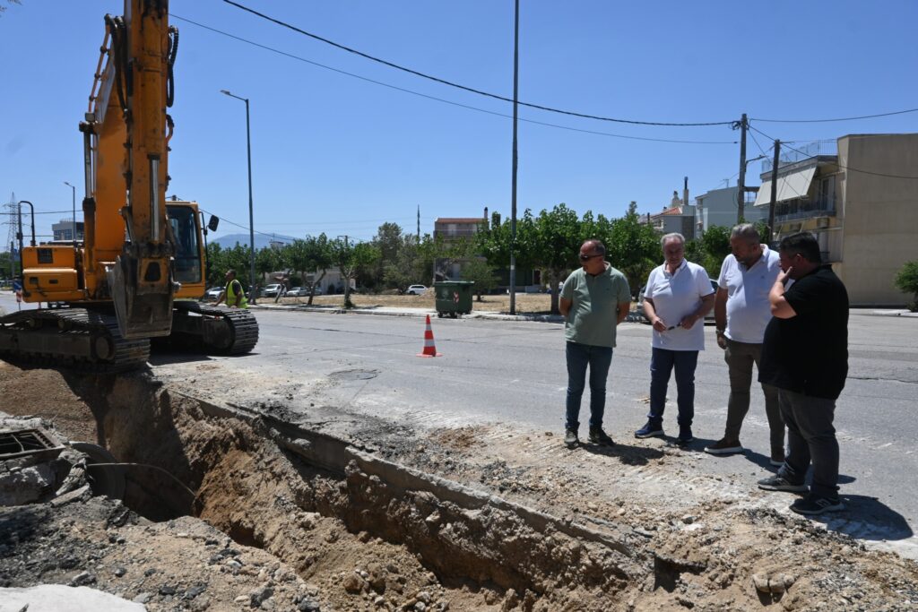 Δήμος Αχαρνών: Ξεκίνησαν τα έργα ανάπλασης της Λεωφόρου Καραμανλή: Έργο-τομή για τις Αχαρνές με χρηματοδότηση από το Ταμείο Ανάκαμψης