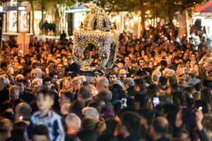 Δήμος Κηφισιάς:  Μεγάλη Παρασκευή: η συνάντηση και περιφορά επιταφίων στον Δήμο