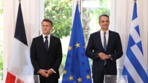 Εννέα συμφωνίες μεταξύ Ελλαδας και Γαλλίας υπεγράφησαν στο Μέγαρο Μαξίμου
