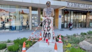 Θύμα βανδαλισμού η προτομή του αρχιφύλακα Γιώργου Λυγγερίδη