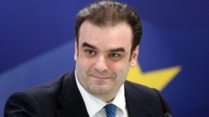 Εισήγηση Πιερρακάκη – Κυρανάκη στο αυριανό Υπουργικό Συμβούλιο: Το Δημόσιο παραιτείται από ένδικα μέσα κατά των αποζημιώσεων των οικογενειών των θυμάτων του σιδηροδρομικού δυστυχήματος των Τεμπών