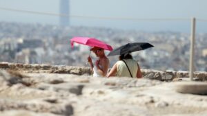 Συνεδρίασε η Επιτροπή Εκτίμησης Κινδύνου λόγω των υψηλών θερμοκρασιών και των ισχυρών καταιγίδων που θα εκδηλωθούν στα βορειοανατολικά της χώρας