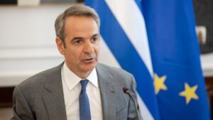 Ο Κυρ. Μητσοτάκης στο Συντονιστικό Κέντρο Επιχείρησης και Διαχείρισης Κρίσεων της ΠΠ