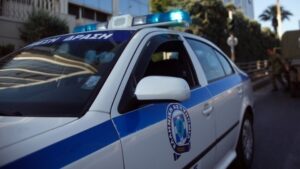 Νεκρός εντοπίστηκε αστυνομικός σε υπηρεσιακό όχημα στον Άγιο Δημήτριο