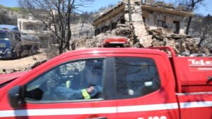 Κ. Κατσαφάδος: Ξεκινούν αύριο οι αυτοψίες για την καταγραφή των ζημιών από τις πυρκαγιές στη Σαλαμίνα