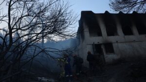 Ολοκληρώθηκαν οι αυτοψίες στη Σαλαμίνα – 22 πληγέντα κτίρια – 427 αυτοψίες σε πληγείσες περιοχές σε όλη τη χώρα