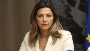 Σ. Ζαχαράκη: Την 1η Σεπτεμβρίου η Α’ φάση πρόσληψης 30.000 αναπληρωτών εκπαιδευτικών