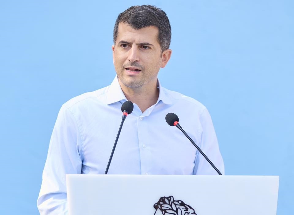 Δήμος Κηφισιάς: Βασίλης Ξυπολυτάς ” Ένα παιδί γεννιέται στον Δήμο, μία ολόκληρη πόλη στέκεται δίπλα στην οικογένειά του”