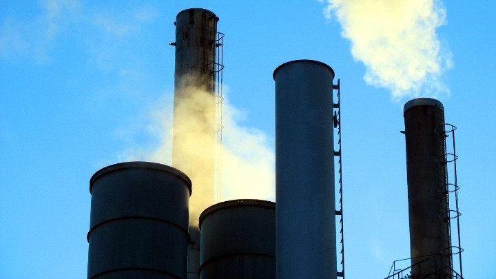 Σε δύο φάσεις η στήριξη 95 εκατ. ευρώ στην ελληνική βιομηχανία