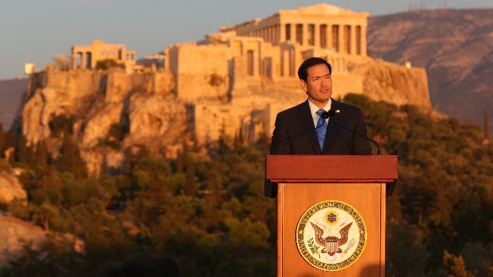 Μάρκο Ρούμπιο: Η ελληνική επιρροή είναι κυριολεκτικά χαραγμένη στην αρχιτεκτονική των αμερικανικών θεσμών