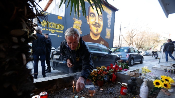 Διεκόπη για τις 27/11 η δίκη για τη δολοφονία του 19χρονου Άλκη Καμπανού – «Εκτίω ποινή ισόβια στον πόνο» δήλωσε η μητέρα του