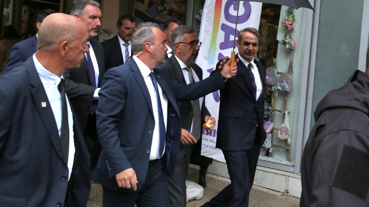 Τον δήμο του Αγίου Δημητρίου επισκέφθηκε ο Κυρ. Μητσοτάκης – Ο αρχιεπίσκοπος Αυστραλίας συνεχάρη τον πρωθυπουργό για το θέμα της Μονής Σινά
